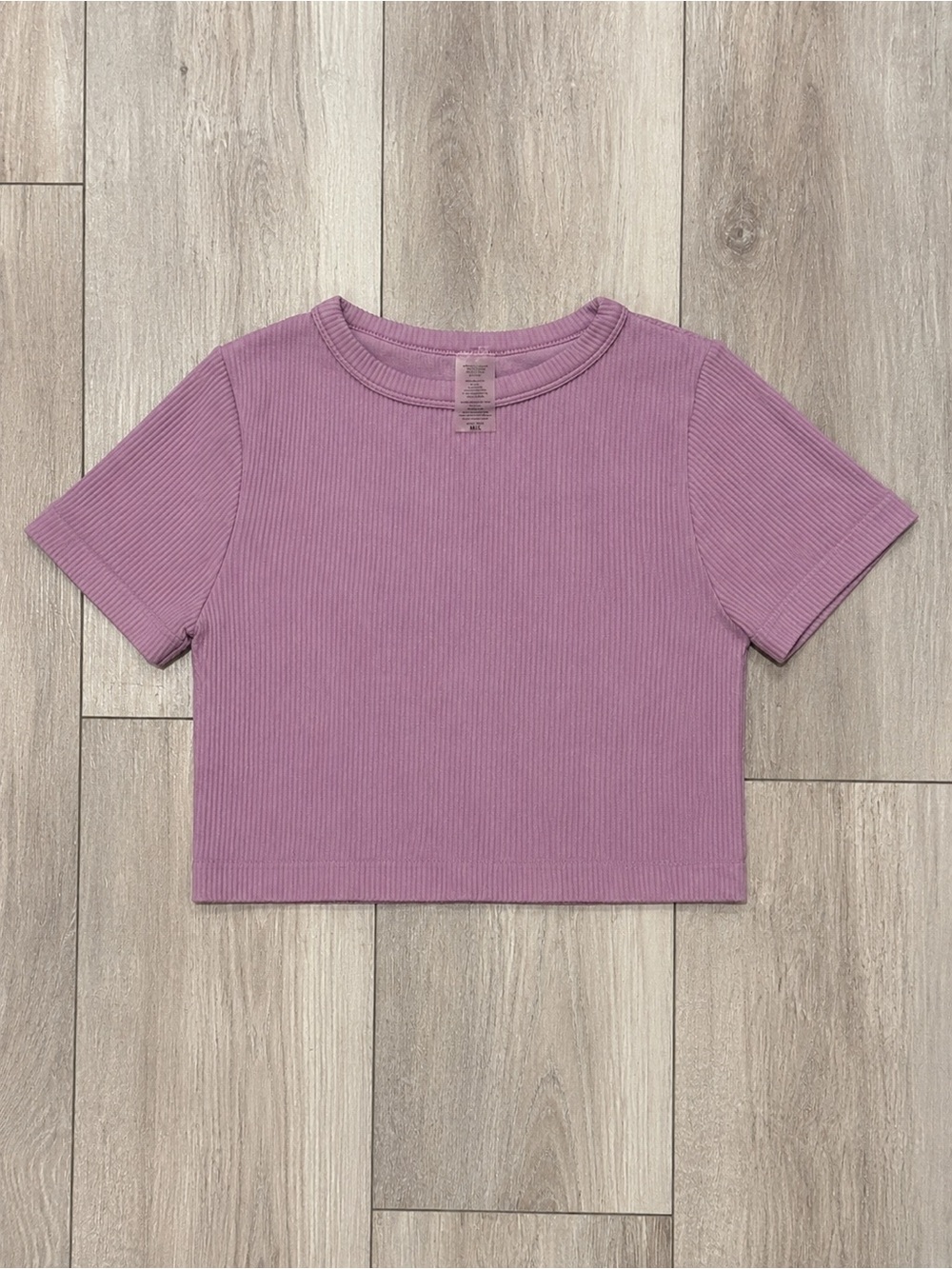 Ribbed Cropped short sleeve Lavender shirt size M/L Love poem